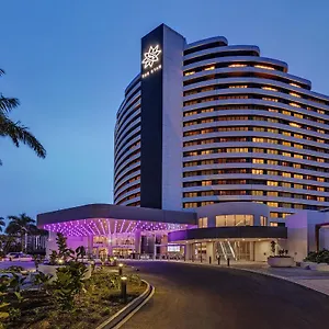 Отель The Star Grand At The Star