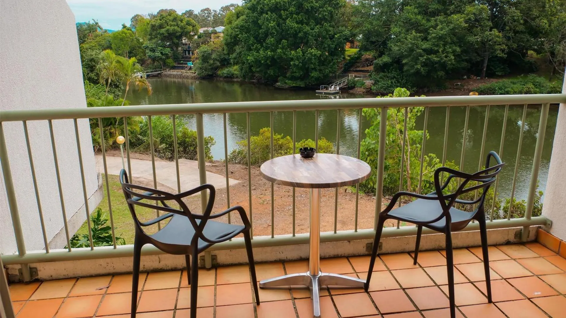 Nightcap At Hinterland Hotel Nerang Gold Coast